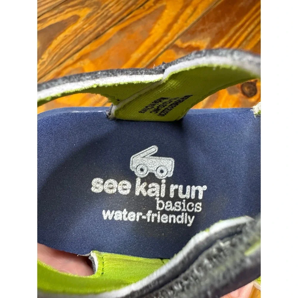 See Kai Run Basic Water Sandals Size 5